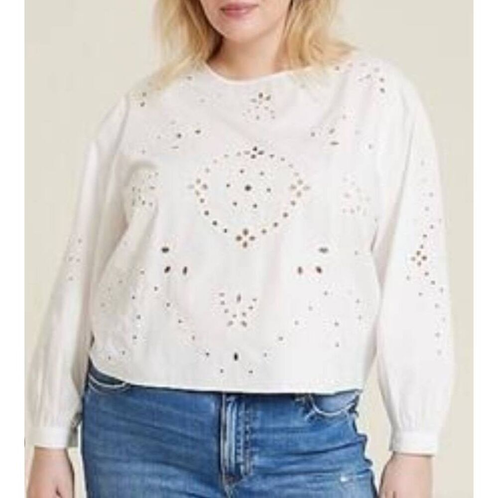 Maurices white eyelet cotton blend long sleeve blouse top size 3X (R)